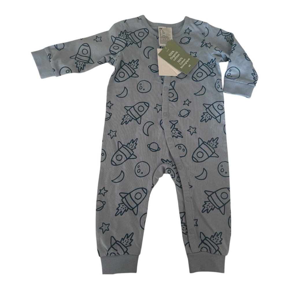 H&M Cozy Blue and Gray Space Print Footies